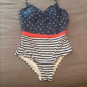 Mod Cloth One Piece Halter Swimsuit